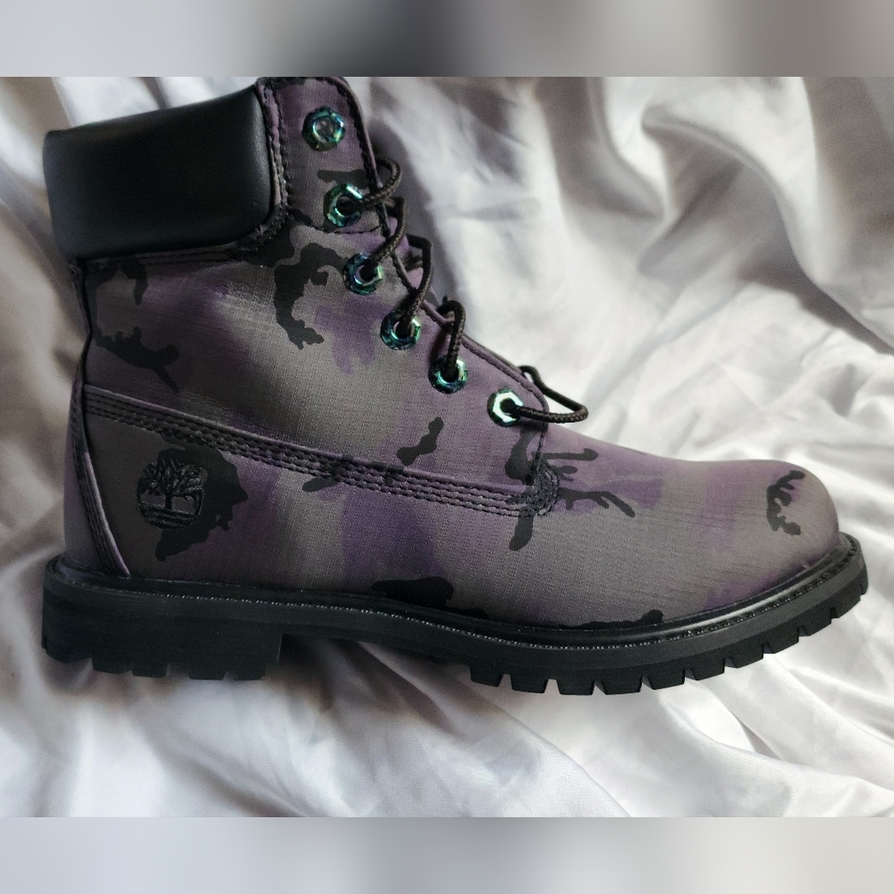 NIB Timberland Women's Boots